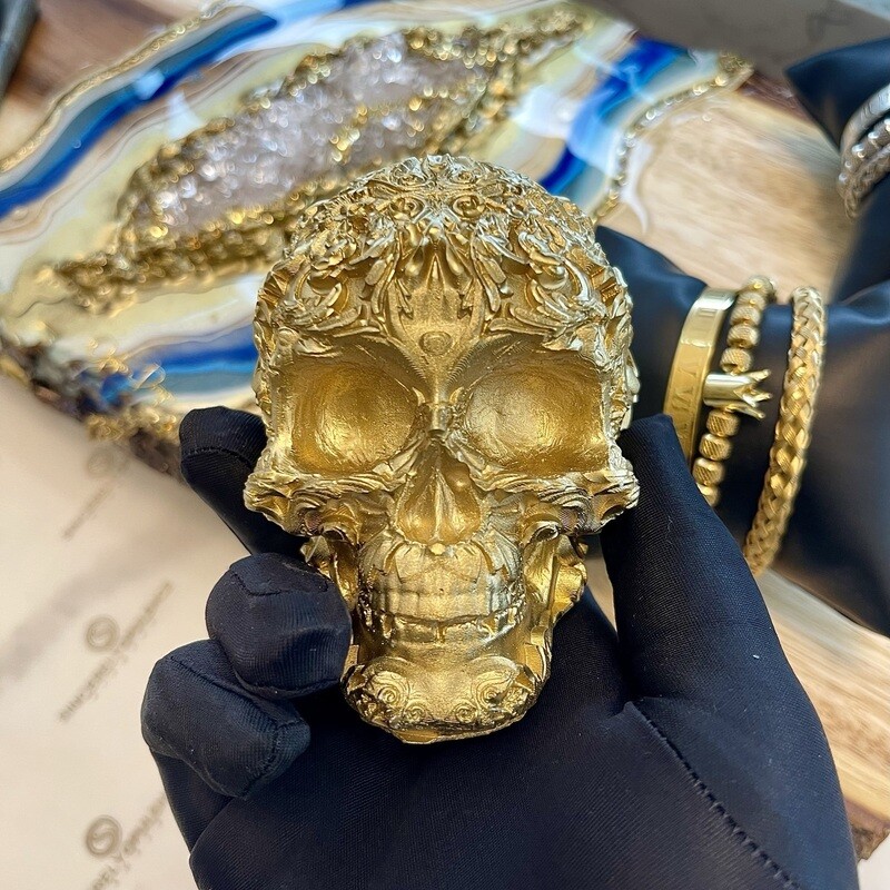 Skull Table Decor