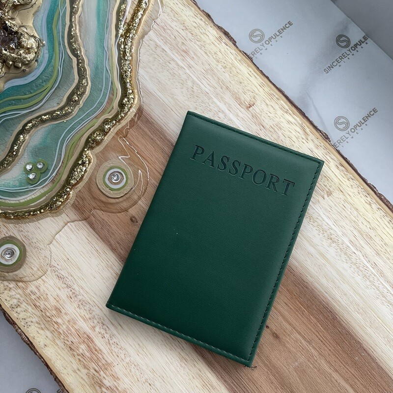 Signature Matte Passport Cover (Hunter)