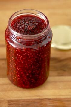 POT CONFITURE DE FRUITS DE SAISON