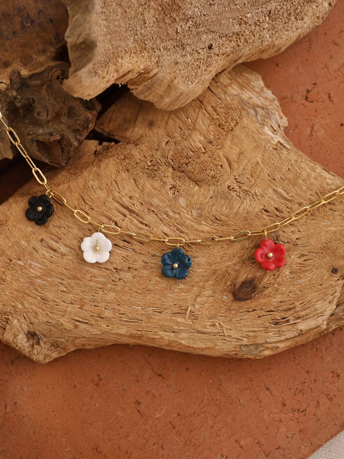 Mini Flowers Necklace