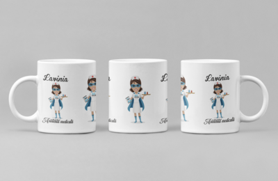 Cana personalizată cu nume – Asistentă medicală – Cadou cu suflet pentru un erou în halat alb