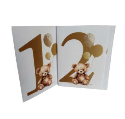 Numere de masă A5 pentru botez – model Ursuleț cu baloane aurii