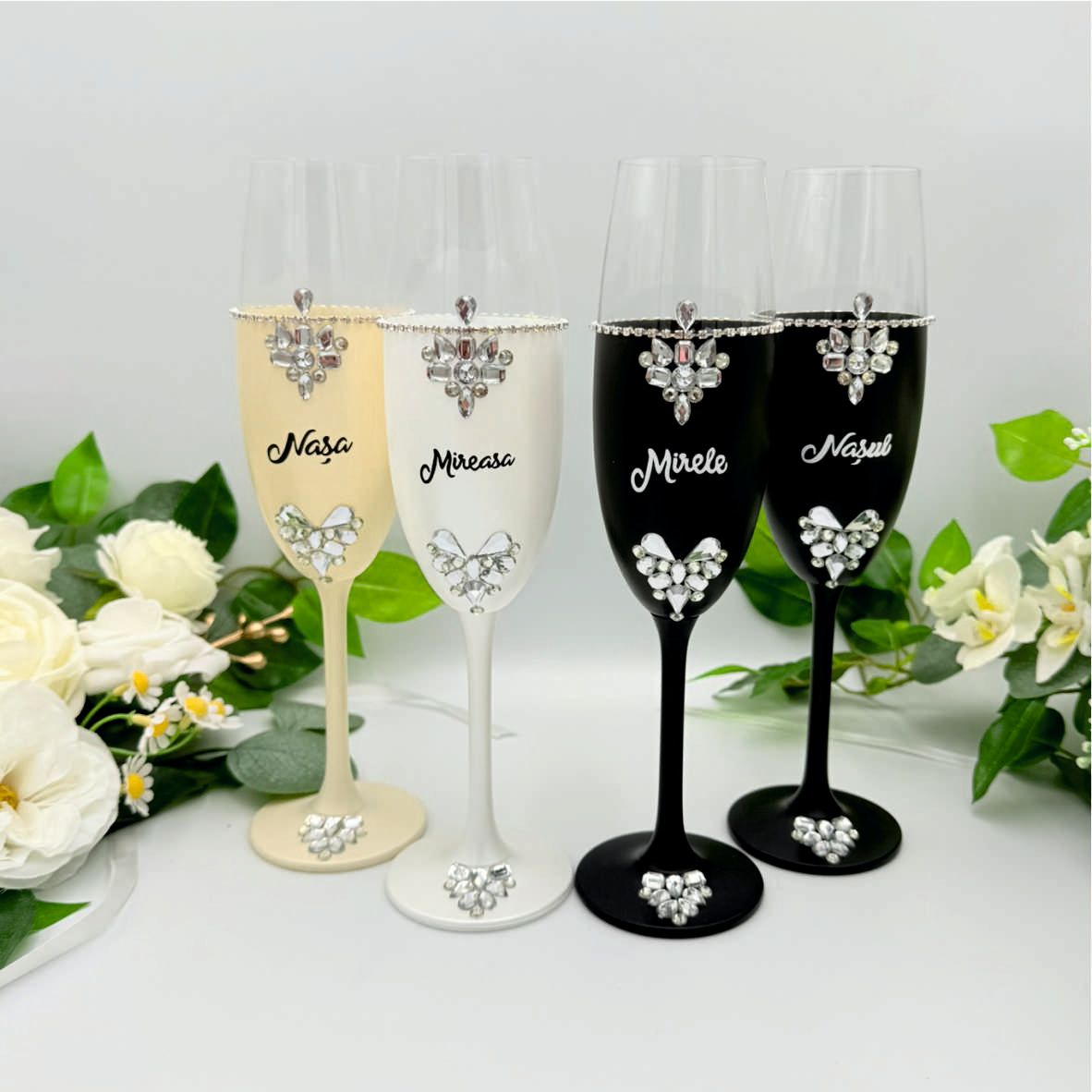 Set 4 pahare Miri și Nași  model 9