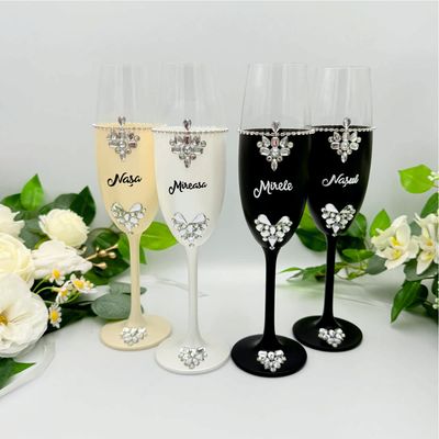 Set 4 pahare Miri și Nași  model 9