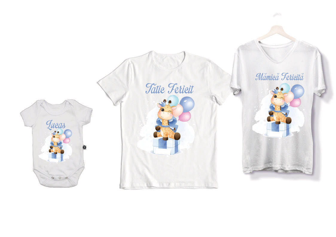 Set tricouri aniversare Girafă băiețel – Mamă, Tată și Body personalizat – bumbac 100%