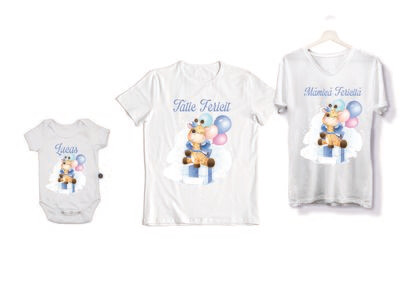 Set tricouri aniversare Girafă băiețel – Mamă, Tată și Body personalizat – bumbac 100%