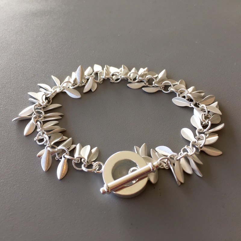 Single Matte Silver Leaf Bracelet