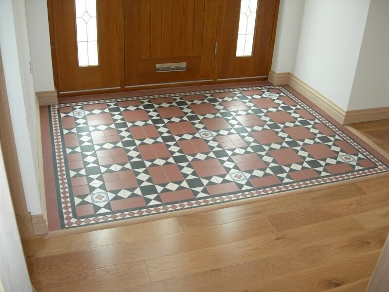 Victorian Red Mosaic Corner 93x93 Matt PTV36+