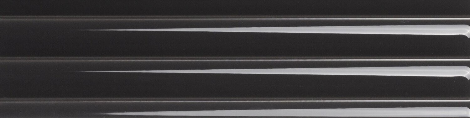 Fluted Black Corrugated Gloss 300x75