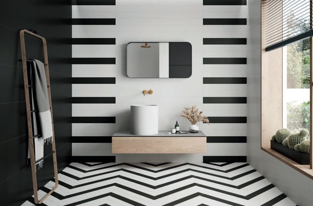 Shade Black Ral 7021 Matt R10 PTV36+