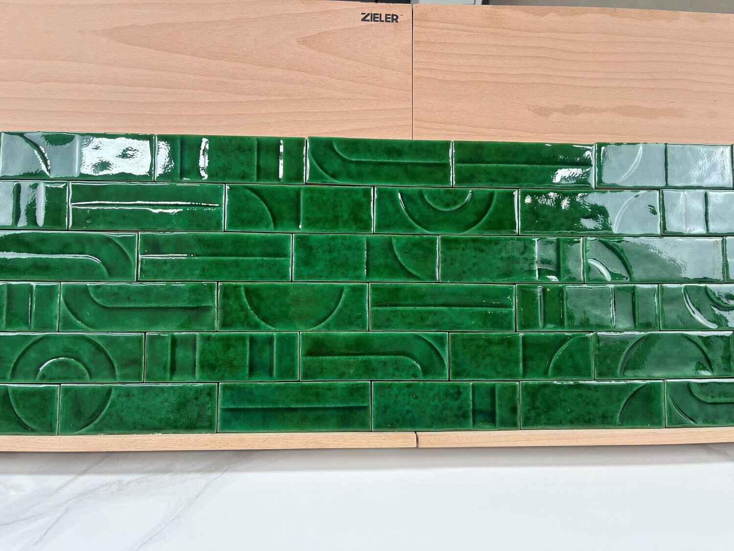 Phoenix Crackle Green