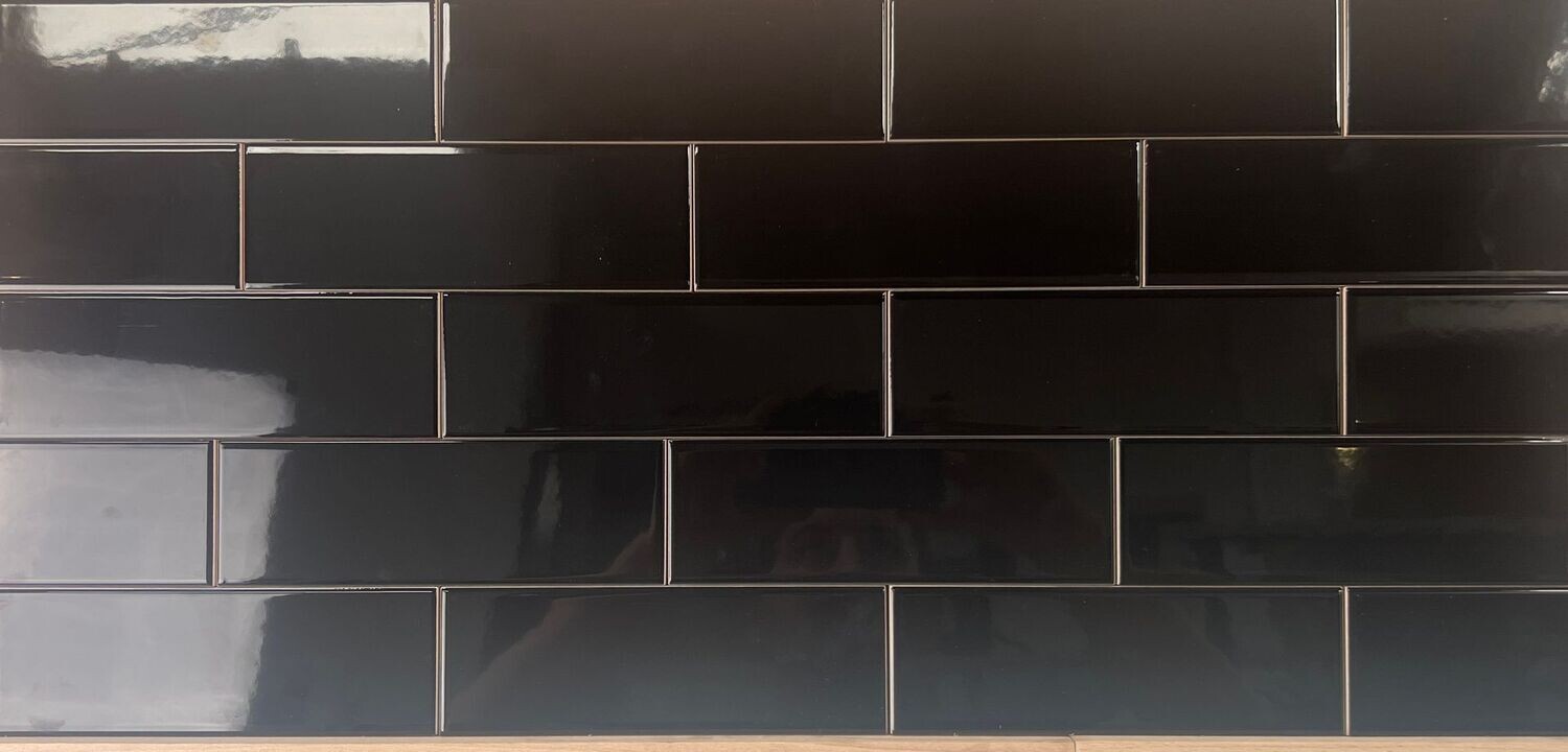Monobrick Black Gloss 200x65mm