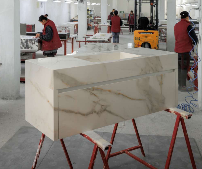 Porcelain Full Vanity Washbasin