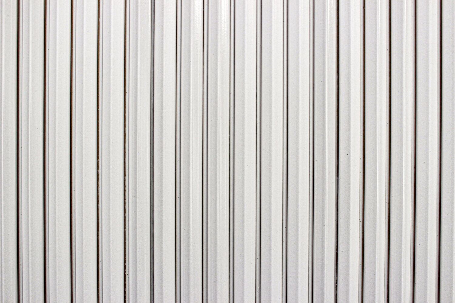 Triangular White Matt