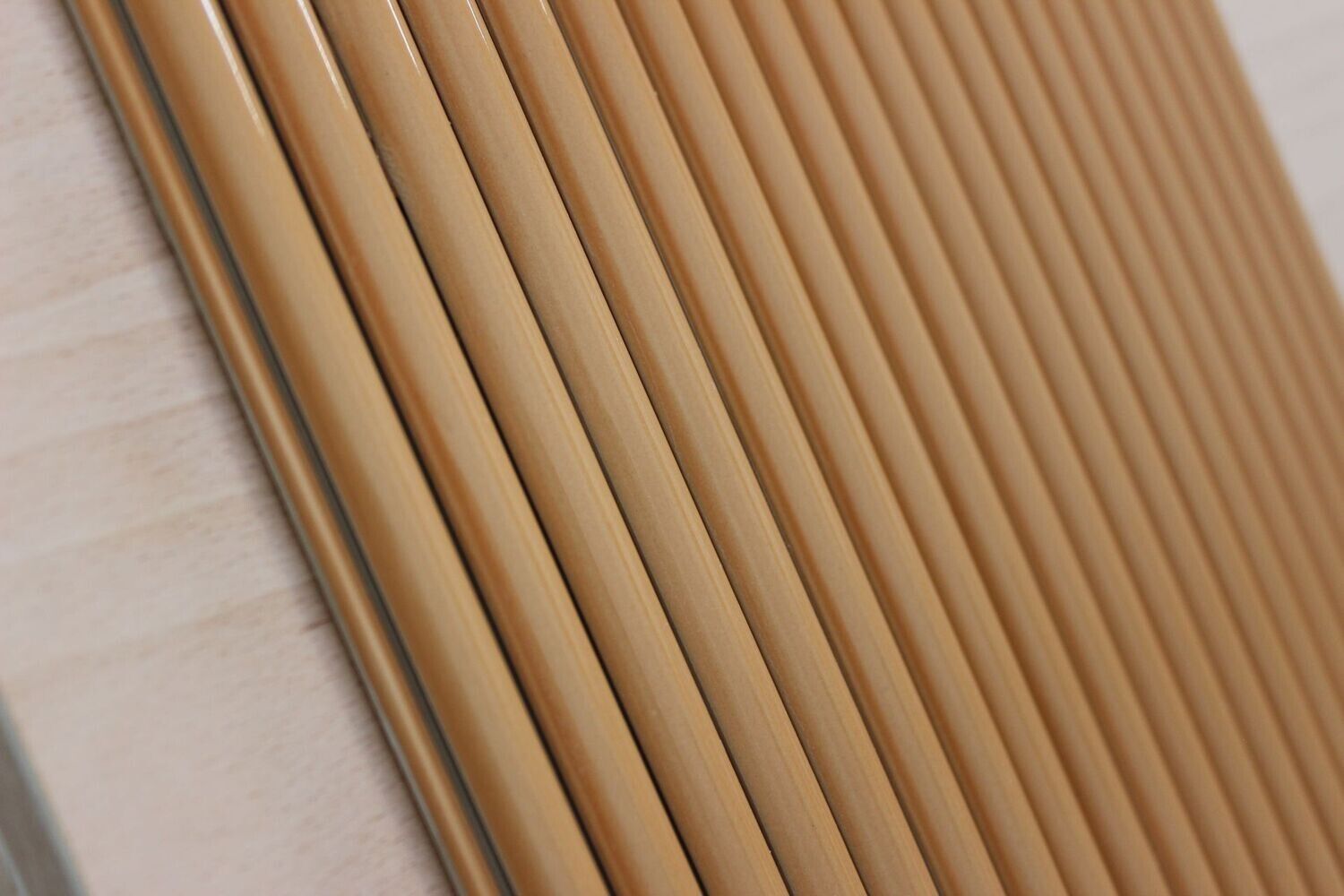 Circular Ocre Gloss