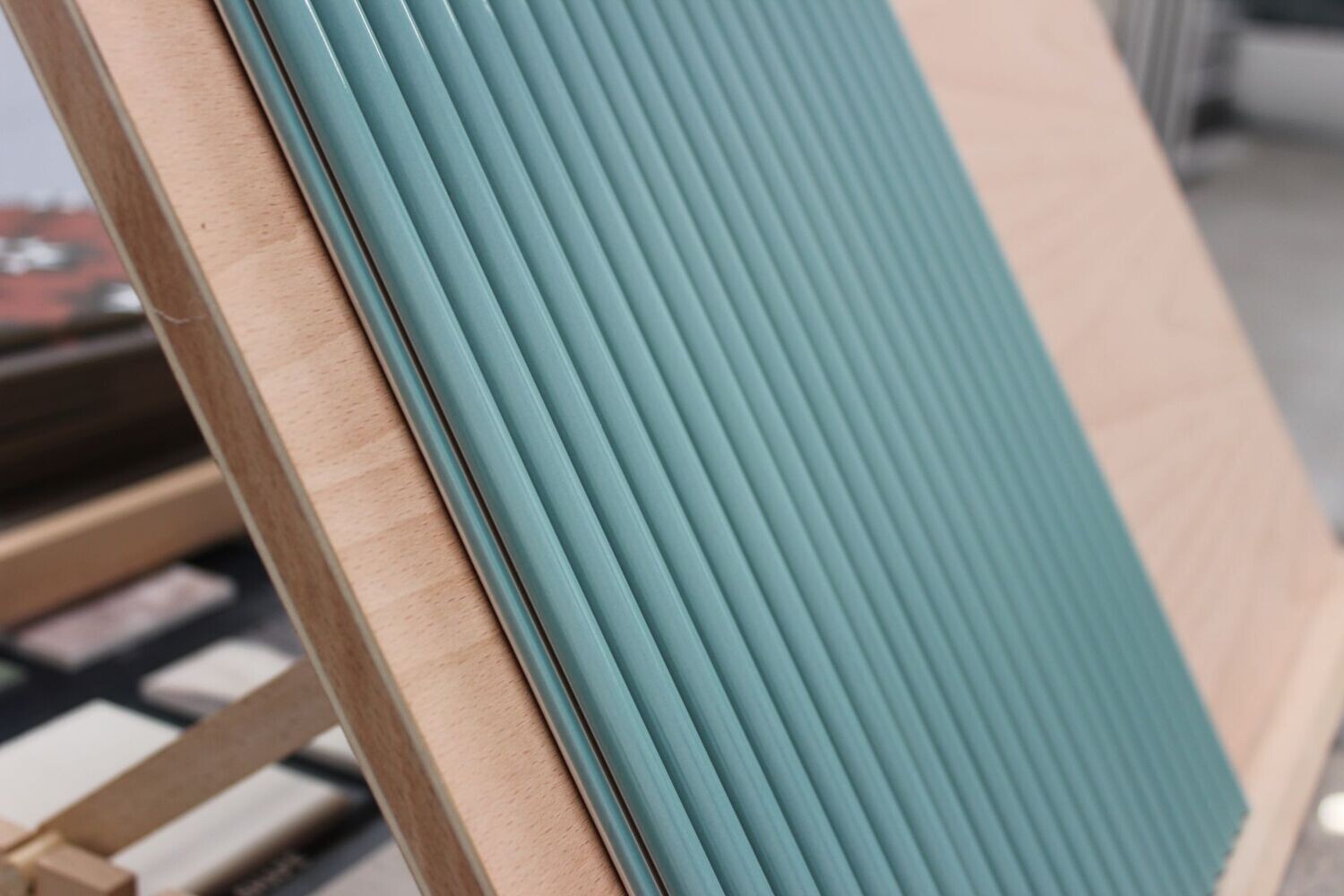 Circular Olive Gloss