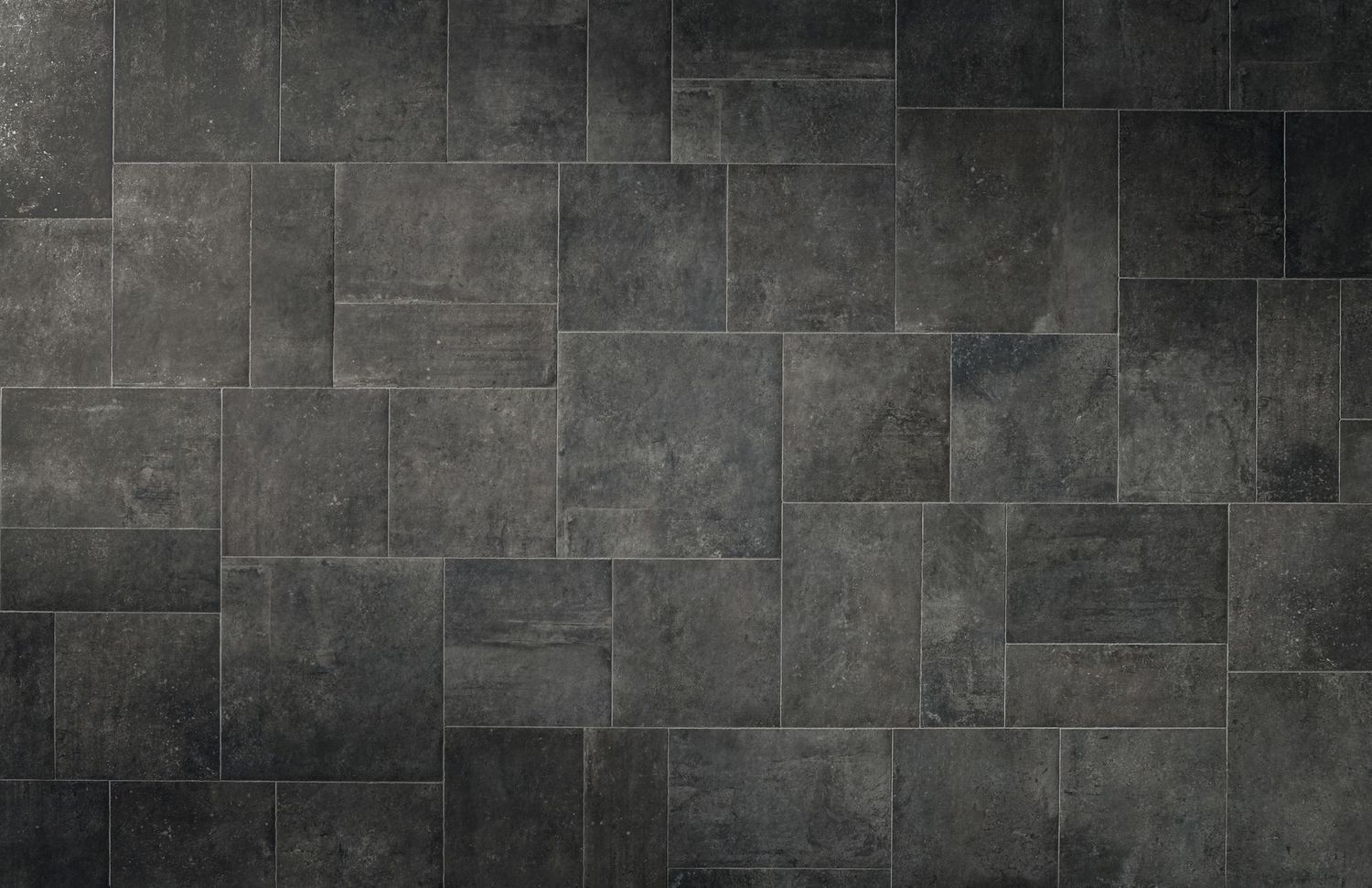 Bourgogne Antique Nuit Straight Matt R10 PTV36+
