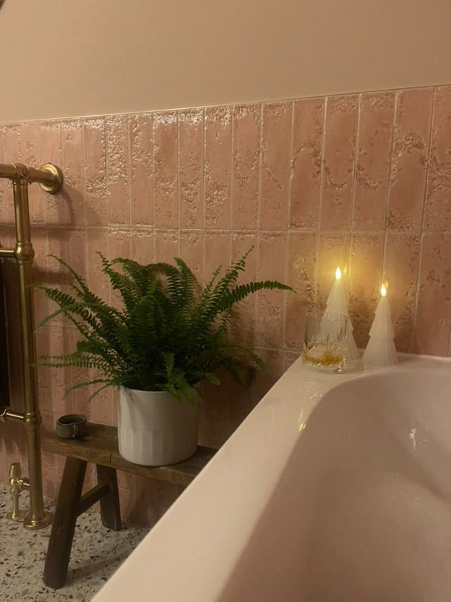 Bari Pale Rose