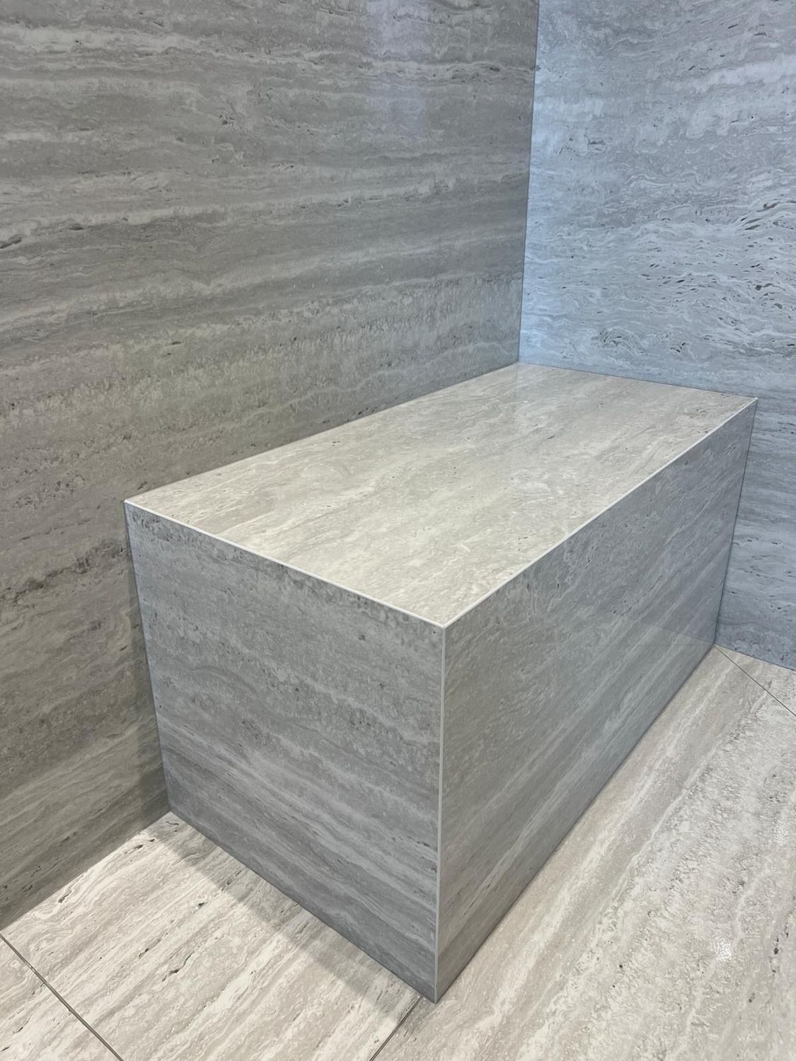 Travertina Gris Gloss