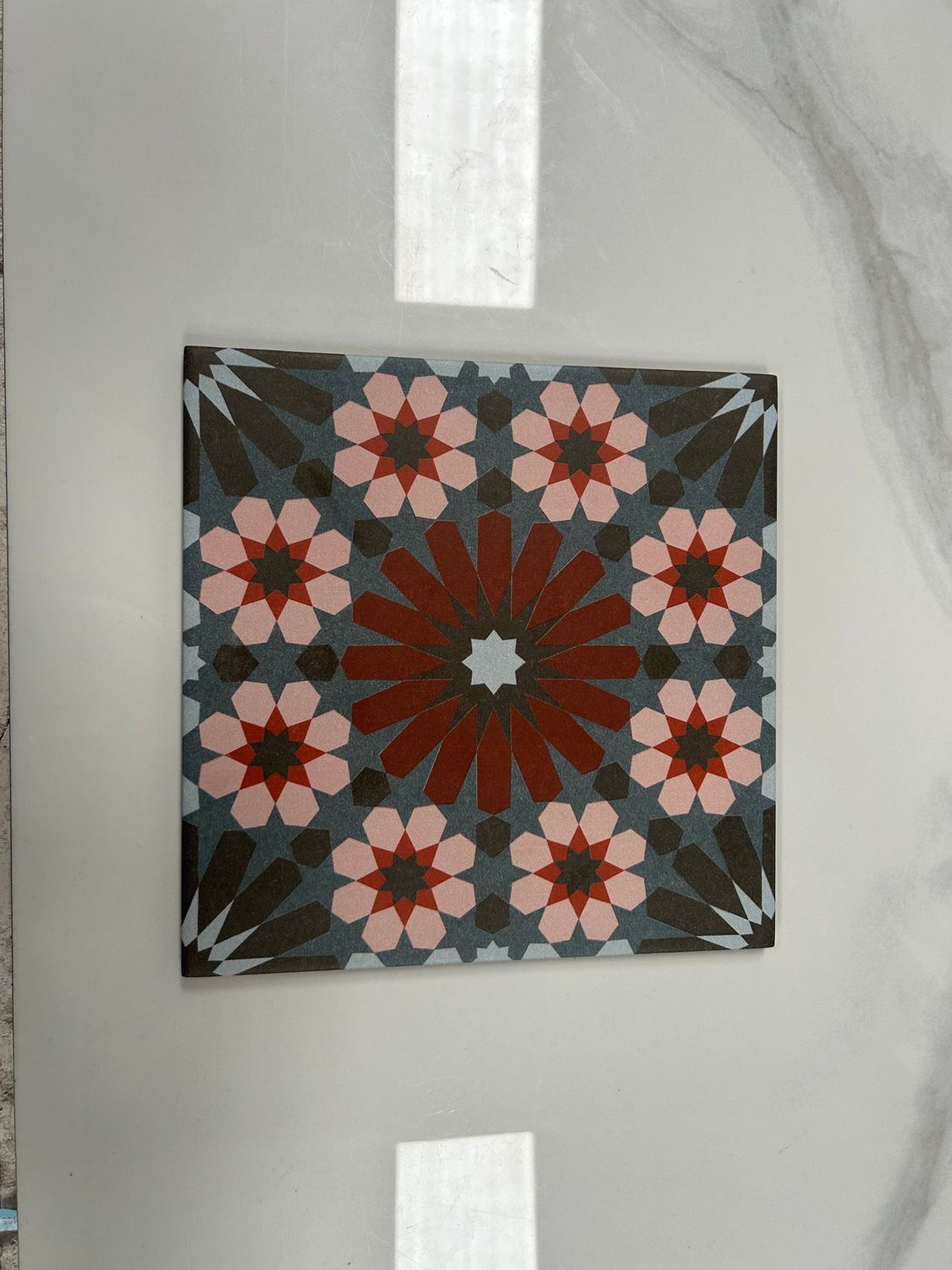 KALEIDOSCOPE ROSSO & GRIS