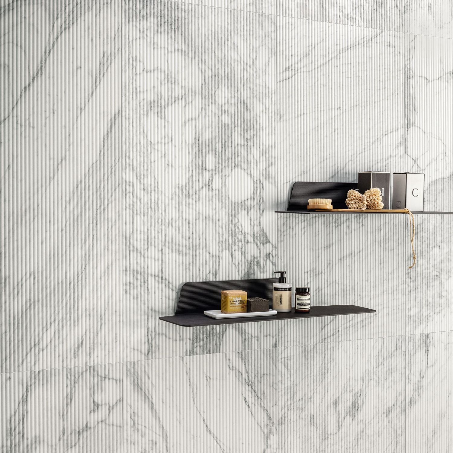 Marmol Blanco Fluted