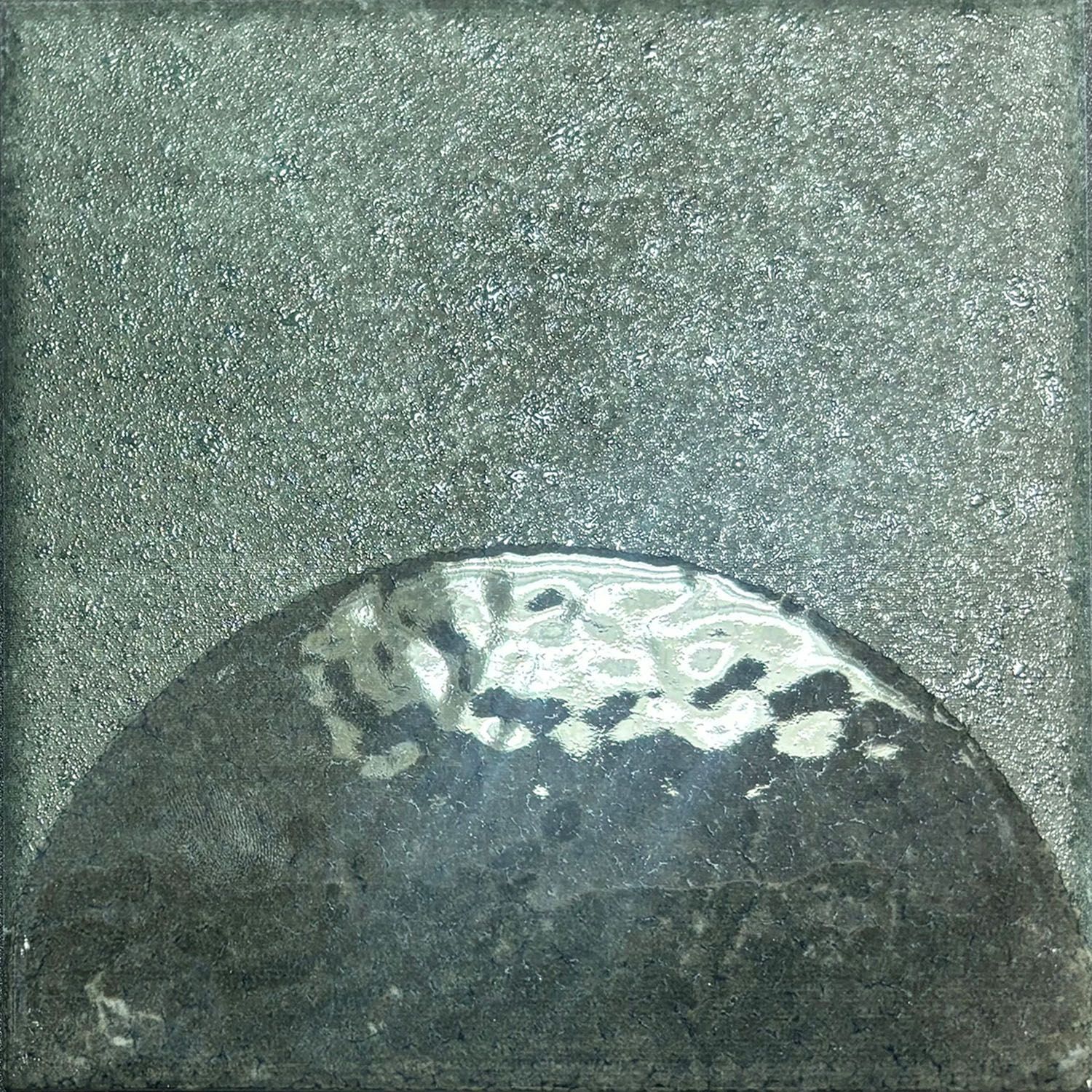 Tentone Jade Decor