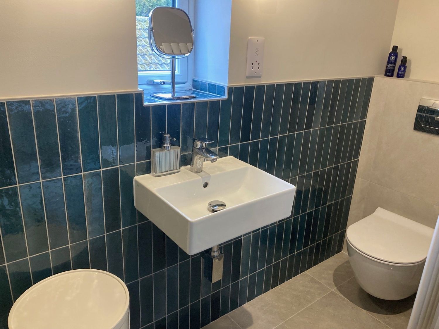 Salerno Azul Gloss 240x60