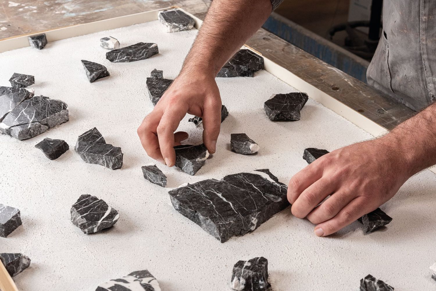 Flintstone Bedrock Pink Matt R10