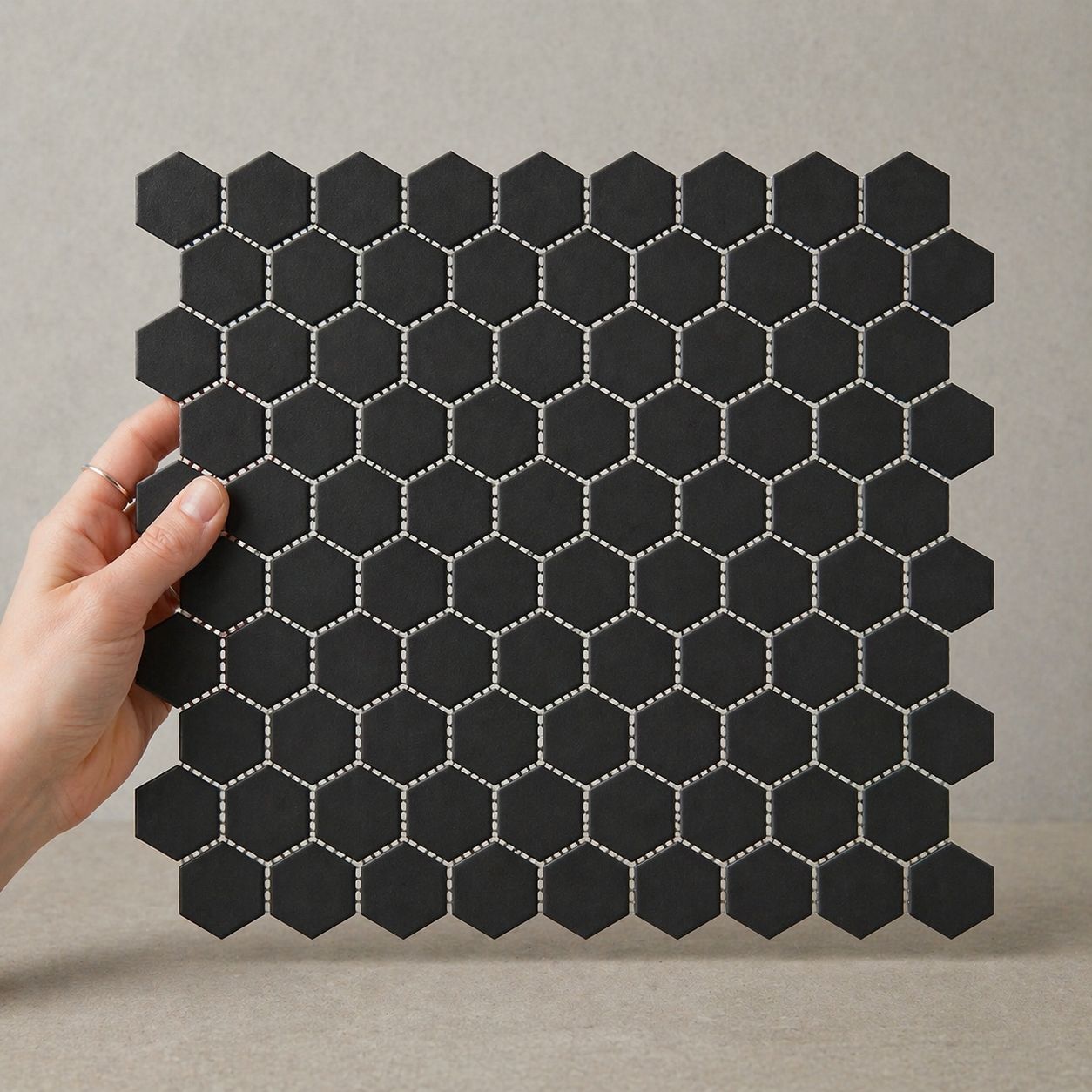 City Hex Black 23x26mm Matt R11 Mosaic City Hex Black 23x26mm Matt R11 Mosaic
