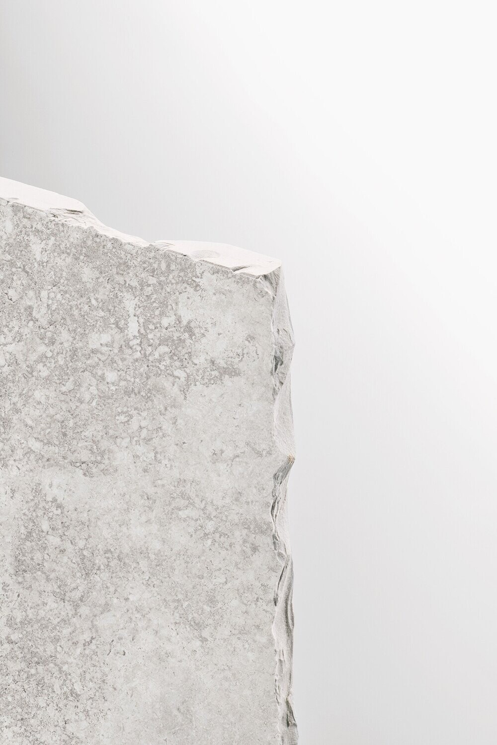 Dartmoor  White Ancient Tumbled Matt R10