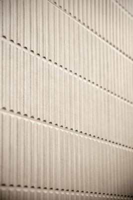 Kit Kat Mix & Match White Stripe Matt