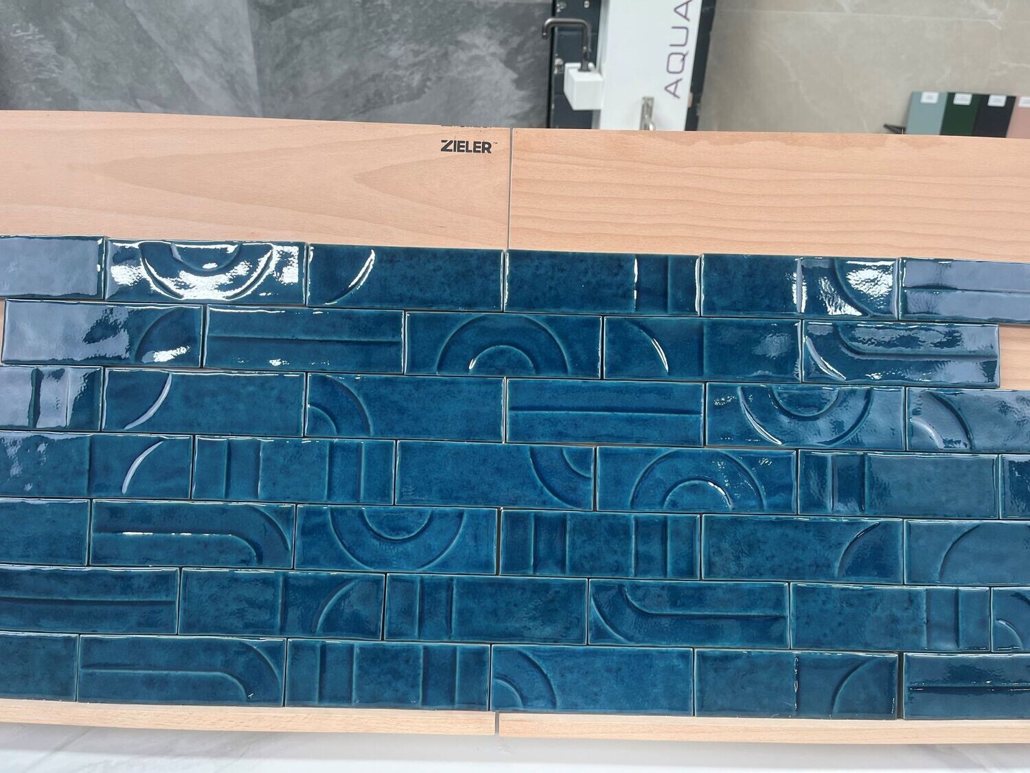 Phoenix Crackle Royal Blue