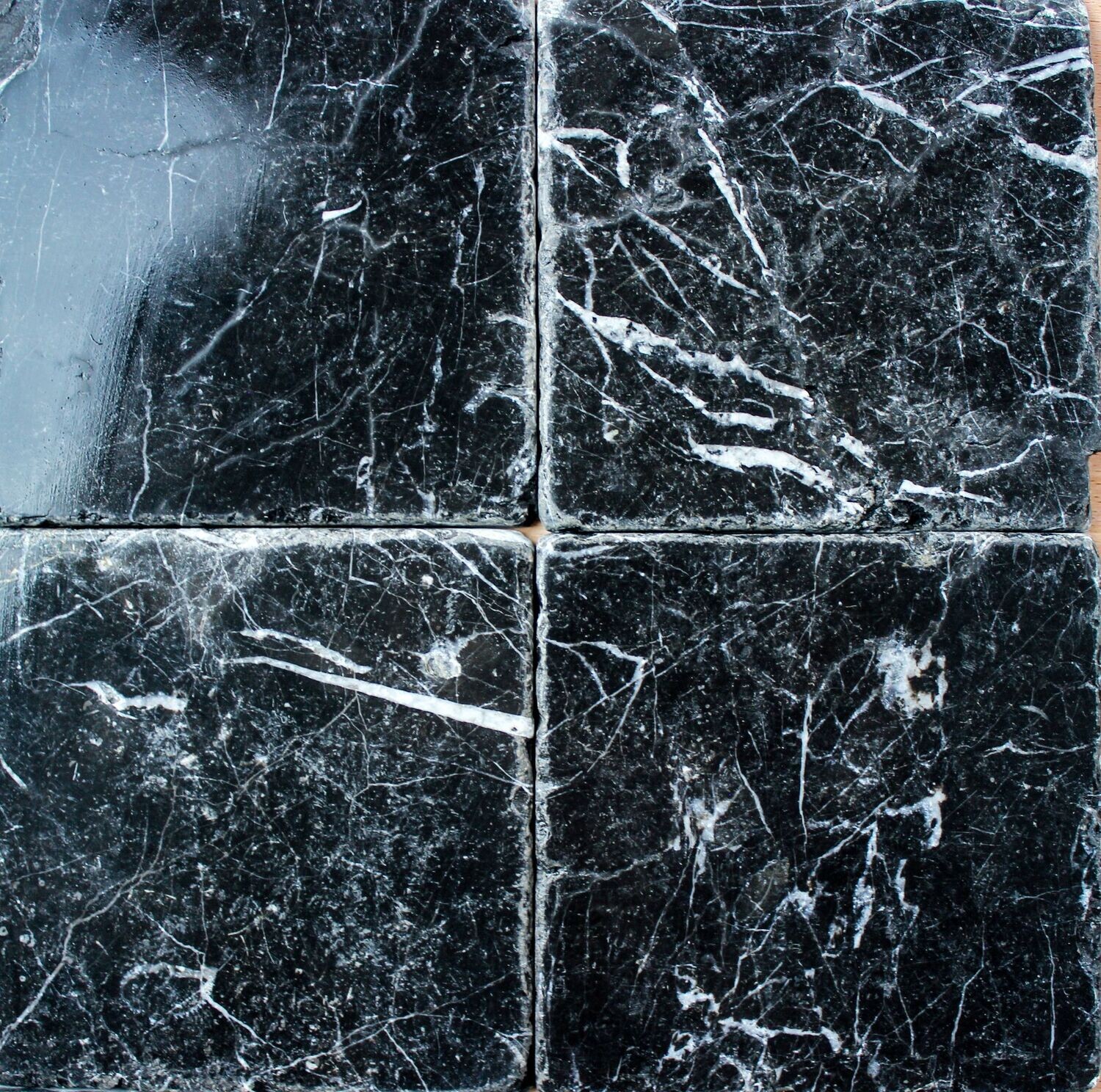 Archi.stone Thoros Black Tumbled