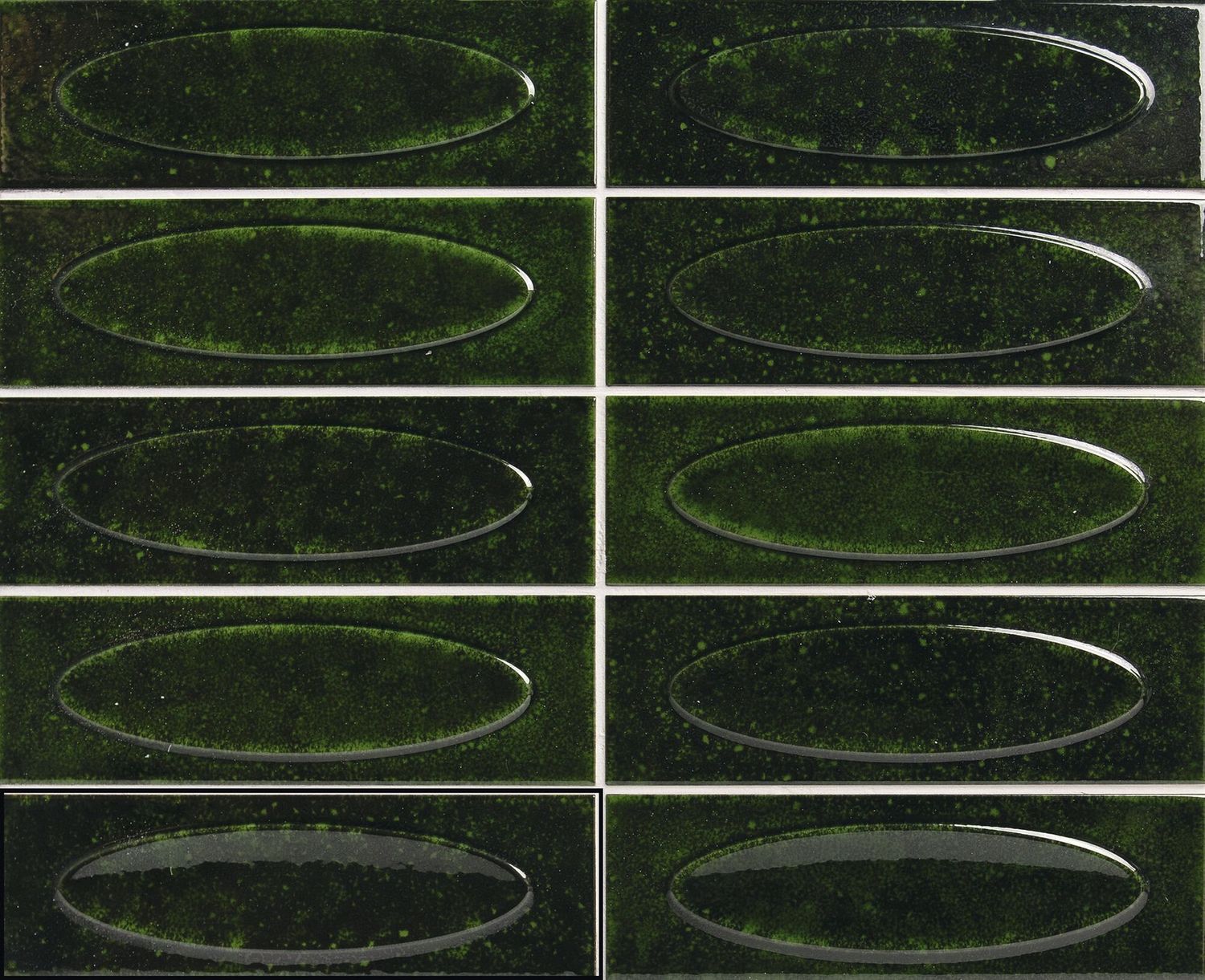 Convex Brick Emerald 65x200 Convex Brick Emerald 65x200