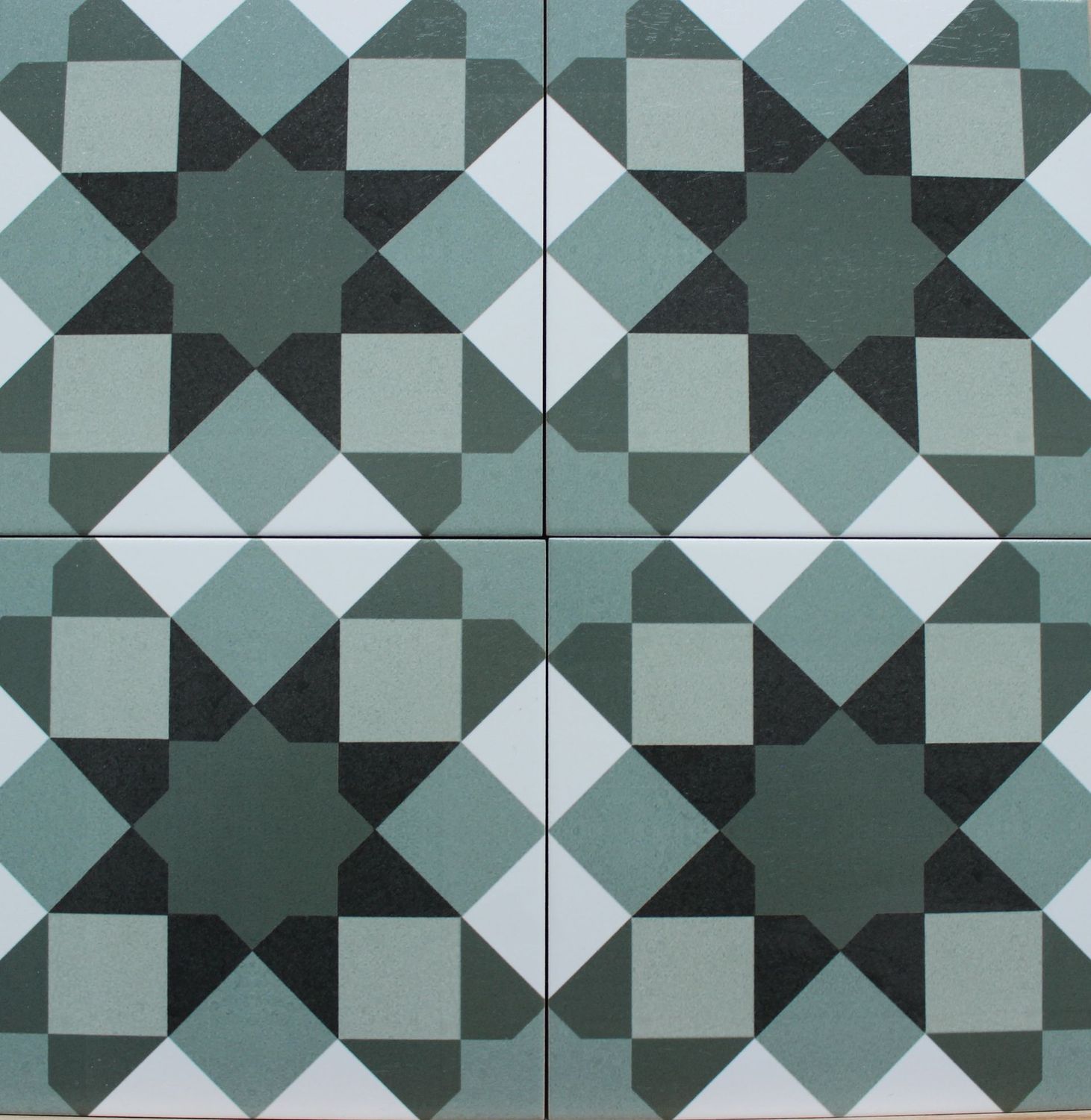 Hessian Verde 200x200 Matt R10 PTV36+ Hessian Verde 200x200 Matt R10 PTV36+