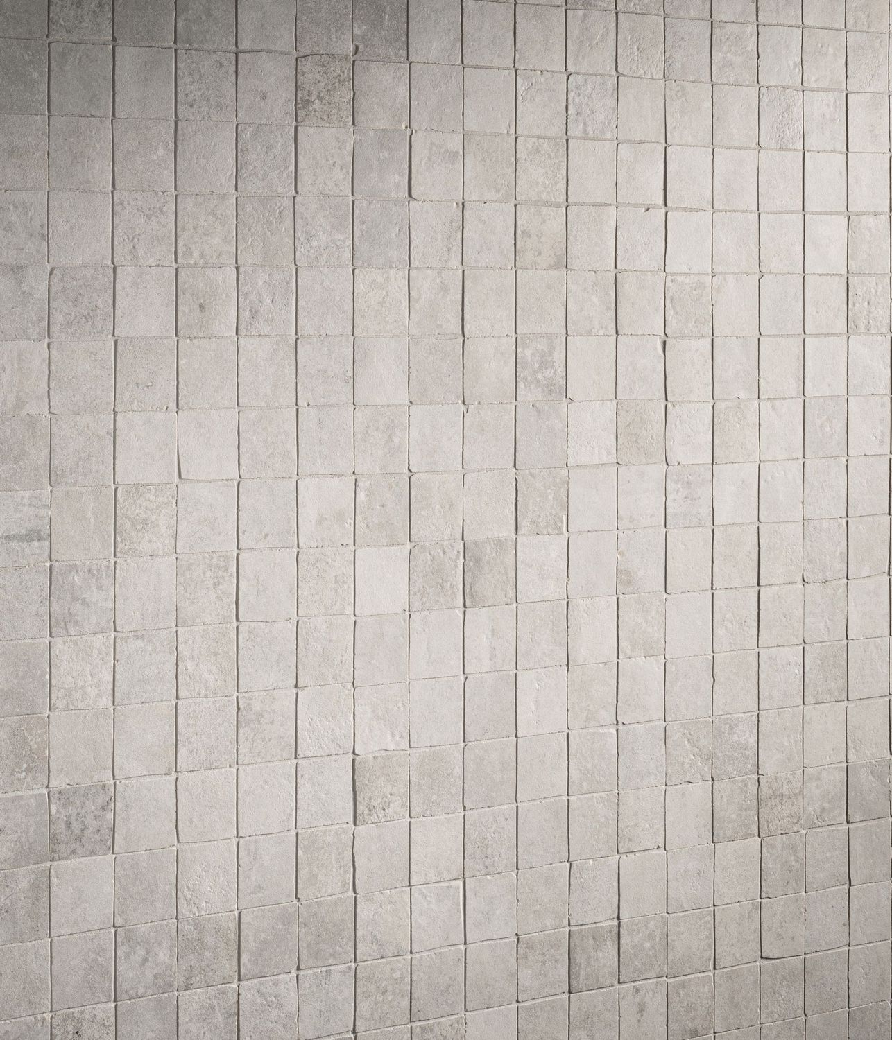 Bourgogne Opal Tumbled Matt R10 PTV36+