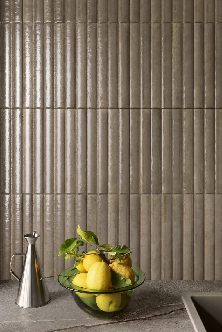 Salerno Gris Flutted Gloss 240x60