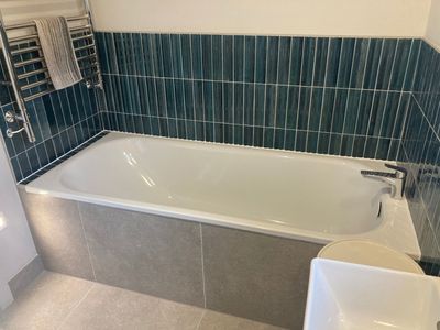Salerno Azul Fluted Gloss 240x60