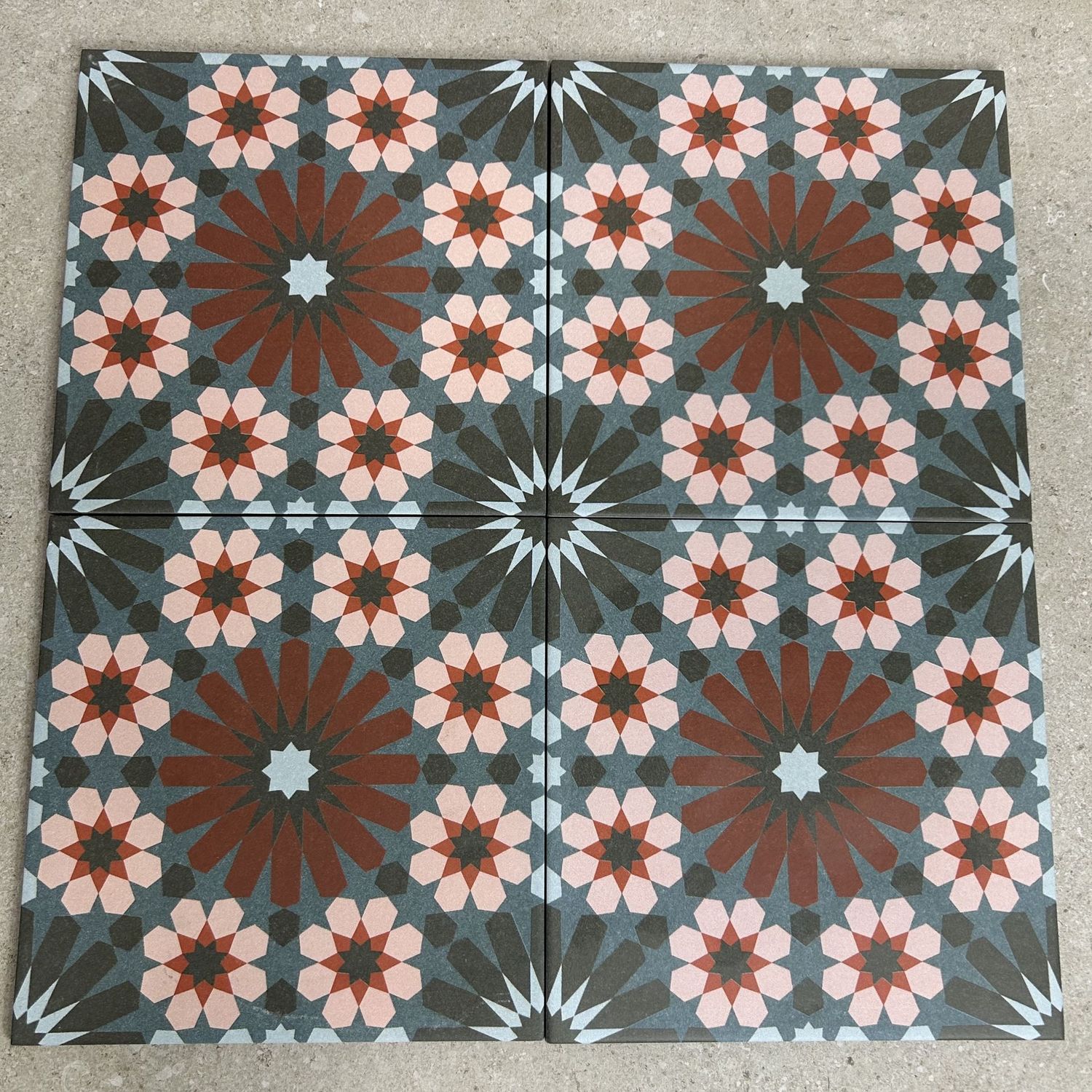 KALEIDOSCOPE ROSSO & GRIS KALEIDOSCOPE ROSSO & GRIS