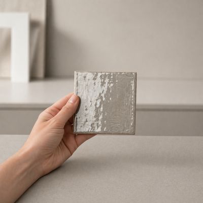 Lyon Taupe Gloss 100x100