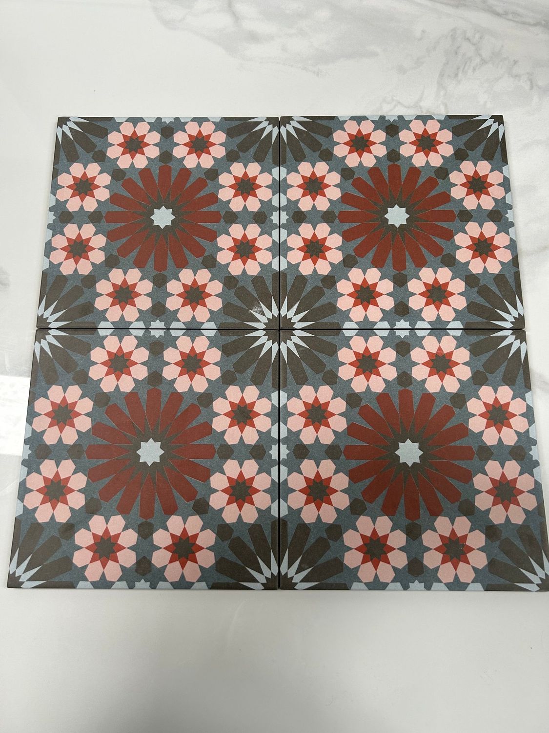 KALEIDOSCOPE ROSSO & GRIS KALEIDOSCOPE ROSSO & GRIS