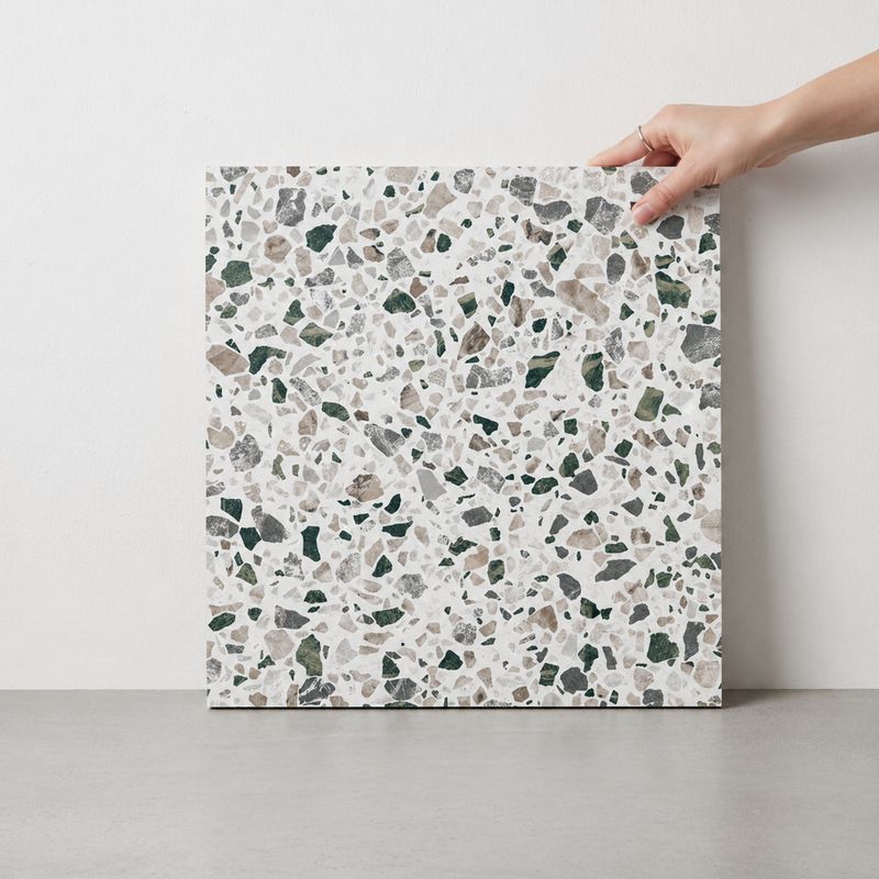 Lunark Multi Terrazzo Cold R10