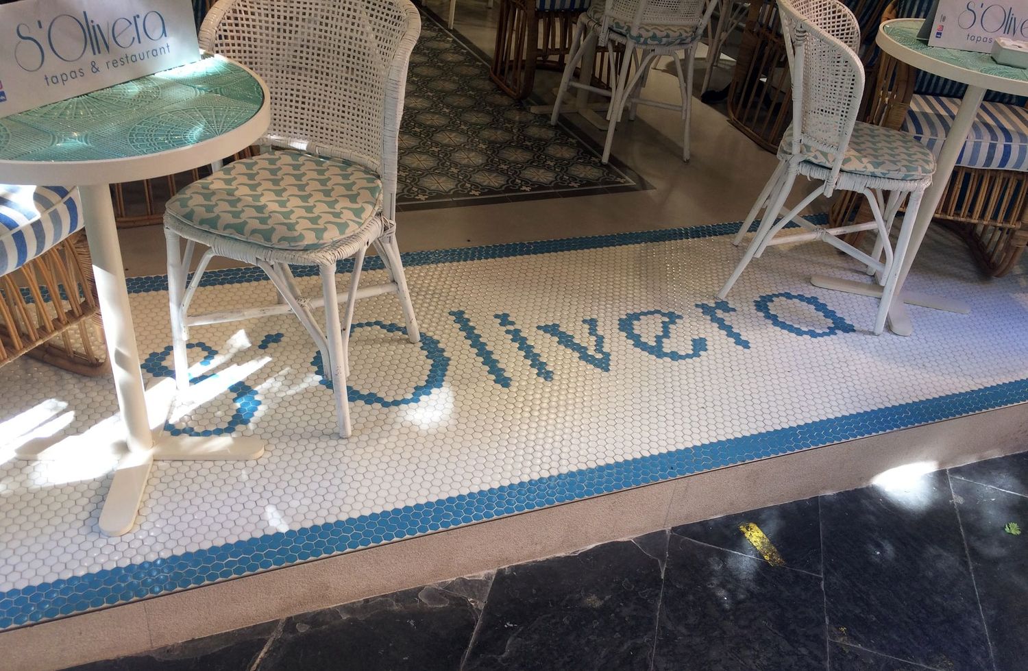 Mosaic Studio 240 Gloss