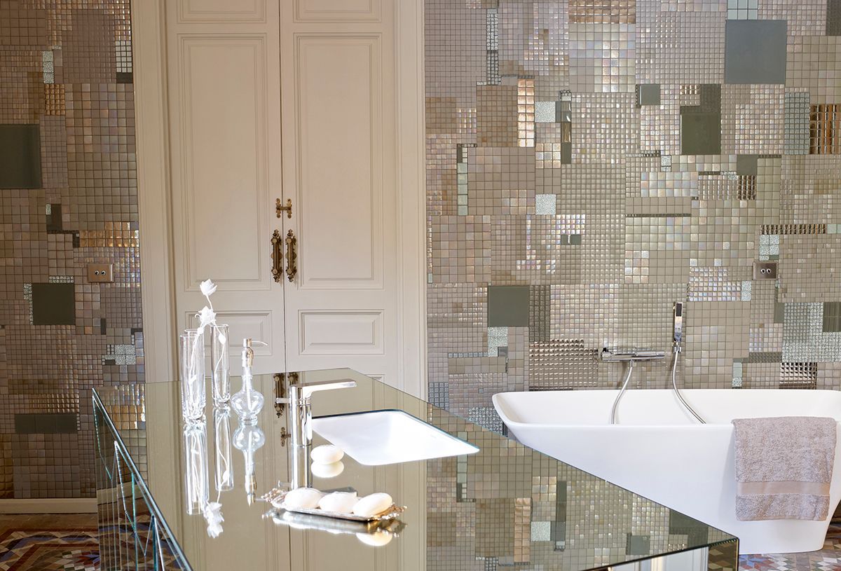 Mosaic Metallic 705  Matt PTV36+ G3