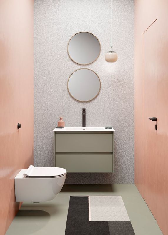 Pearla WC Wall Mounted