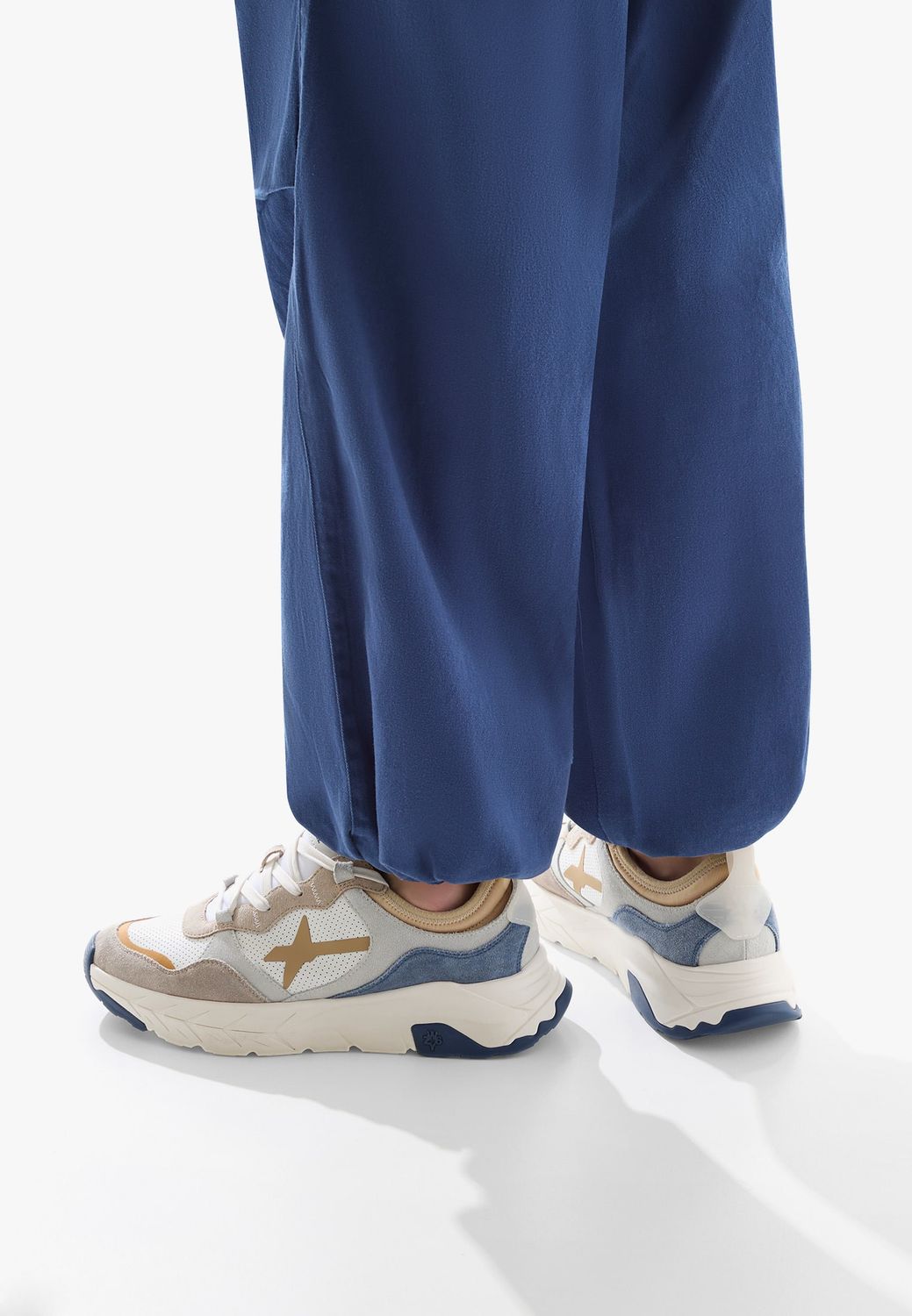 W6YZ NEXT-M 1E05  BEIGE-WHITE-ZUCCA
