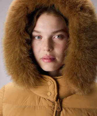 PEUTEREY SERIOLA ML 06 FUR PED5458 01190986 826 Piumino lungo con collo alto e pelliccia