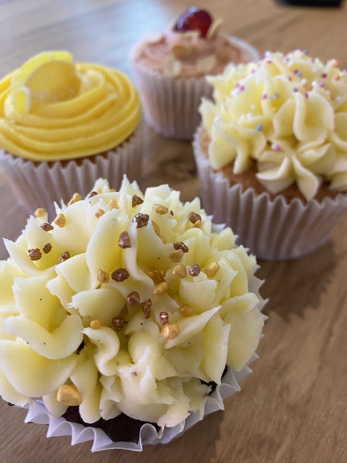 Homemade Cupcakes (Boxed)