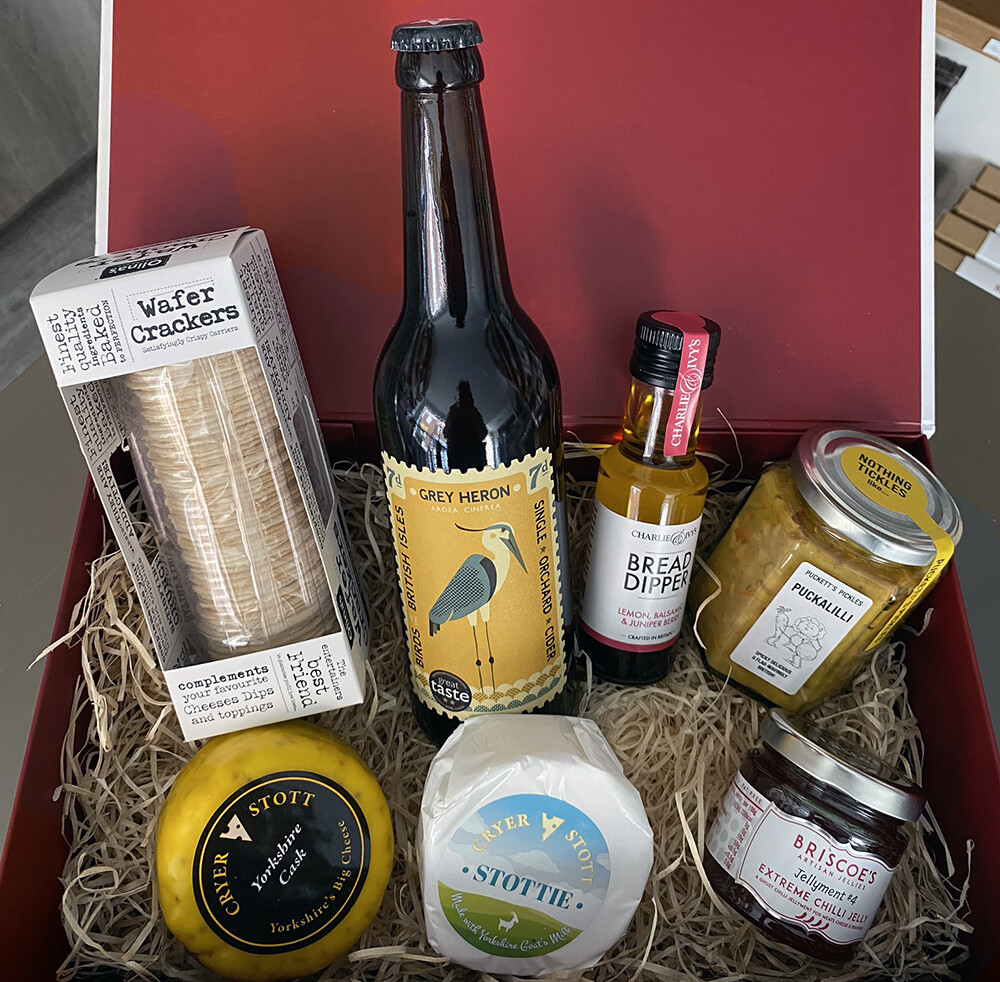 Cheese &amp; Ale/Cider Gift Hamper