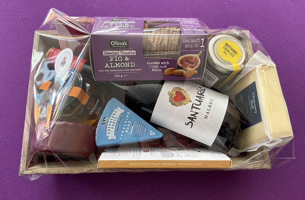 Cheese, Pickles &amp; More Gift Tray (Large)